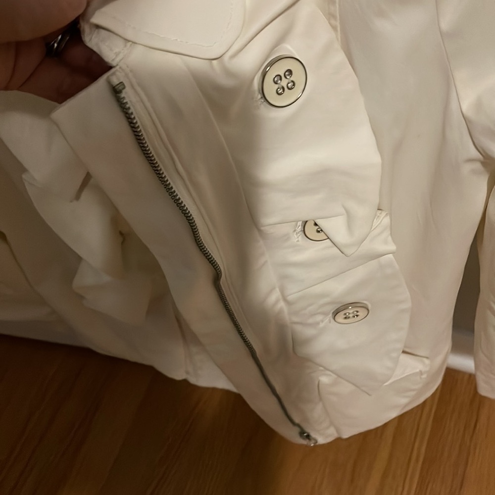 For Cynthia Ivory Ruffle Zip Front Jacket Size Small Lightweight - Picture 5 of 6